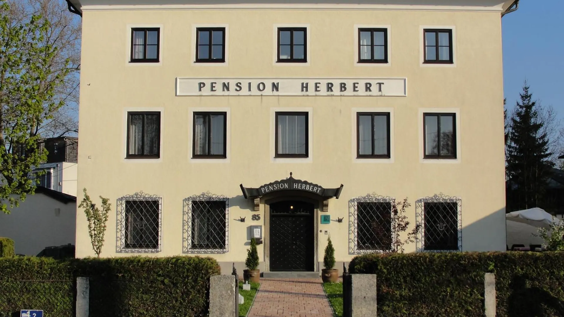 Hotel Pension Herbert Salisburgo
